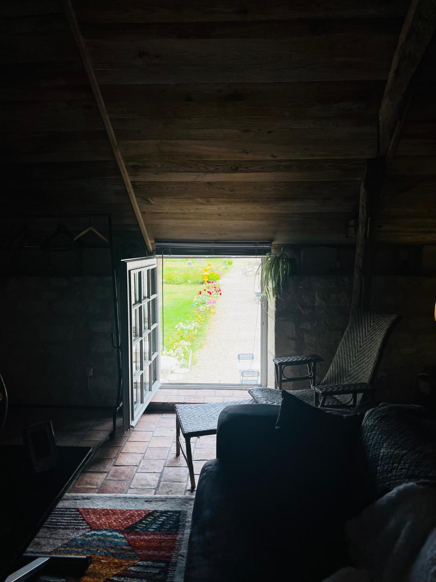 Chateau De La Thibaudiere - Chambre Du Tonneau Allonnes  Extérieur photo